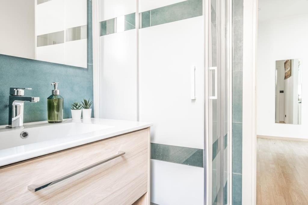 Artistic House Navigli-Duomo Netflix & Design Lejlighed Milano Eksteriør billede